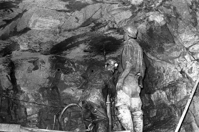 Le travail à la mine Pennaroya